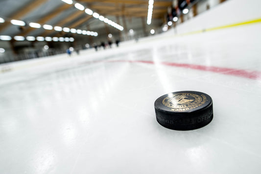 Matchpuck Hockey – Be dėmių su rungtynių spauda